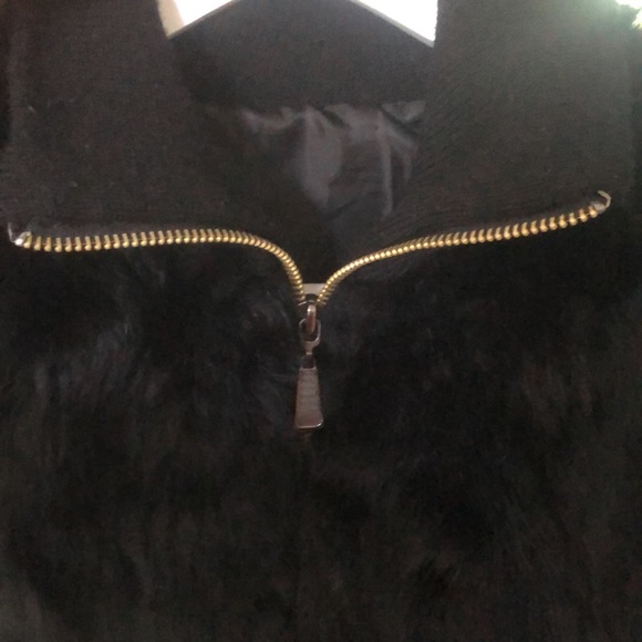Girls Fur Front Zip Vest - Picture 3 of 7